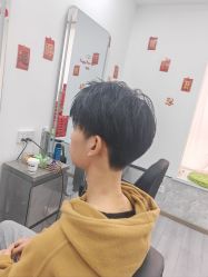 -LILI·HAIR SALON理理造型