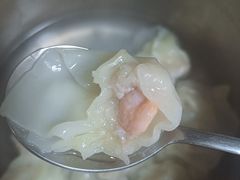 虾肉小馄饨-王家沙点心店(南京西路总店)
