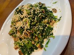 芝麻盐拌马兰头-黑鸡小馆(金源店)
