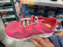 -东荟城名店仓