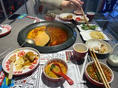 -生活如沸·顺德水牛奶火锅(大学路店)