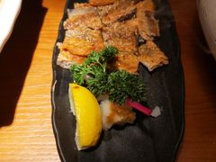 盐烤三文鱼皮-鳗鱼家·深夜食堂(军博店)
