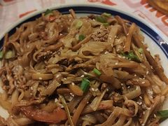 -威记烧嘢·南宁烧烤·超级生牛(绿地店)