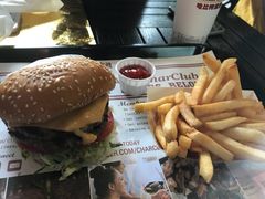 -The Habit Burger Grill 哈比特汉堡(爱琴海店)