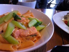 三文鱼芦笋意面-Geneva日内瓦餐厅(西郊宝成花苑店)