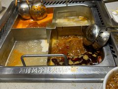 -海底捞火锅(新松江路店)