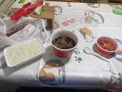 -万和春排骨砂锅米饭(新业广场店)