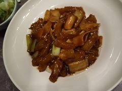 -闫府私房菜·老字号(恒隆店)