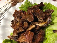 -三个大叔烤羊肉串·炭炉砂锅菜(西三旗店)