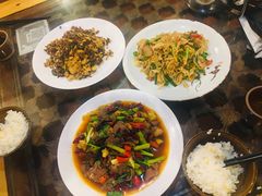 小炒黄牛肉-侯家庄阿才有品私房菜馆