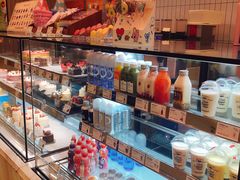 -巴黎贝甜(华堂新辰汇店)