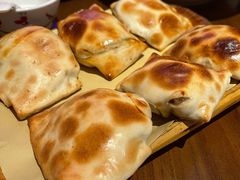 新疆烤包子-天山醉美·新疆餐厅(富华里店)
