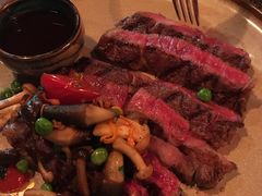 -斯普汇生蚝牛排馆(中骏世界城店)