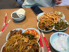 -晓宇盒饭(民安街店)