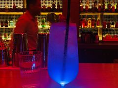 -饮湖威士忌鸡尾酒吧