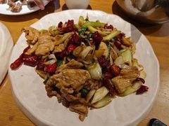 -隔壁老王·家常云南菜(花巷店)