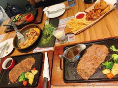 -必胜客(东岳店)