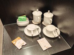 -昆明朗威酒店(昆明站火车站双桥夜市风情街店)