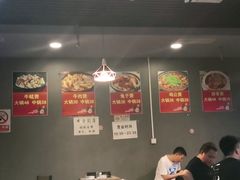 大堂-范贤光鸡公煲(平乐园总店)
