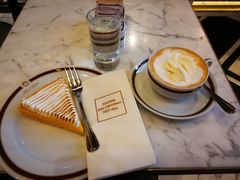 -Cafe Sacher(WIEN)