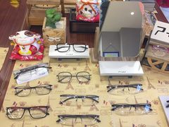 -肆兮眼镜·蔡司·徕卡战略合作店(大坪店)