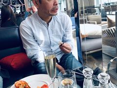 -OZONE 顶楼酒吧(香港丽思卡尔顿酒店)