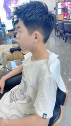 -藤野造型烫染·漂发