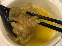 -鲜入围煮花胶鸡海鲜火锅