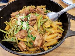 精选肋排焖面-金豆角砂锅焖面(安贞店)