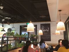 大堂-拿渡·水煮鱼 麻辣香锅(西单大悦城店)