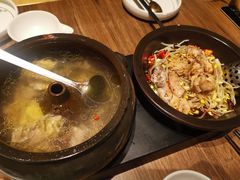 云海肴汽锅鸡-云海肴云南菜(浦江欢乐颂店)