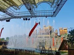 -七彩云南欢乐世界