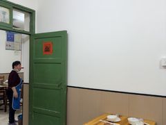 -勇猛子川菜馆(新军路店)