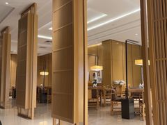 -鱼鲜饭香·招牌汽锅剁椒鱼头王