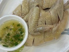 -渔意楼·驰名沙田乳鸽(五羊旗舰店)