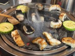 -围炉肉舍丹东海鲜烤肉·烤活鳗(步行街店)