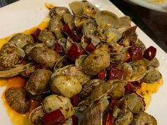 -扒虾小妹儿麻辣海鲜(宏图街店)