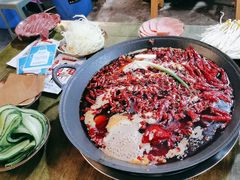 -黄潇洒老火锅(九眼桥宏济巷店)