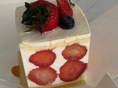 -罗森尼娜(德思勤店)