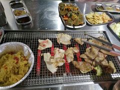 -马路牙子地桌烤肉(工体店)