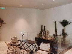 -J Create城市露营咖啡·简餐·宠物(上海动物园店)