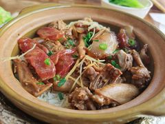 鸽仔腊味煲仔饭-崖口煲仔饭