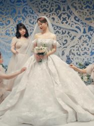 -伯瓷皇后婚纱艺术空间