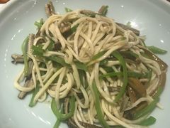 青椒茭白丝炒鳝丝-上海人家花樣年华(中山公园店)