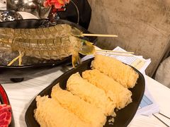 -鲜入围煮花胶鸡海鲜火锅