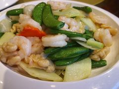 西芹核桃炒虾球-老广酒楼(樱花店)