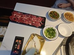 -刘少华贵州小黄牛·鲜牛肉火锅(总店)