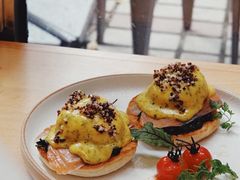 三文鱼班尼迪克蛋-KAFVS咖啡思咖啡馆(香海路店)