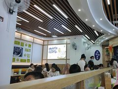 -三清洞摩西韩式年糕火锅(威高广场店)