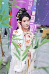 -颜蕾医美黄金微针水光美肤玻尿酸抗衰中心
